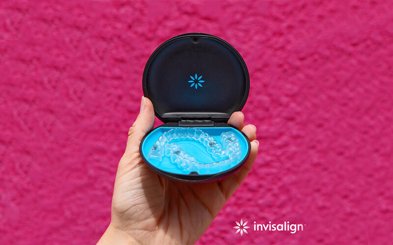 Invisalign Şeffaf Plak Tedavisi Fiyatları ve Tedavi Paketleri